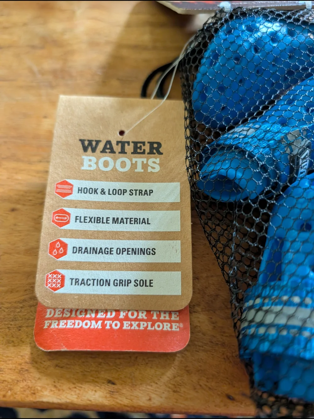 NWT Water And Hot Cement Clogs For Small Dogs